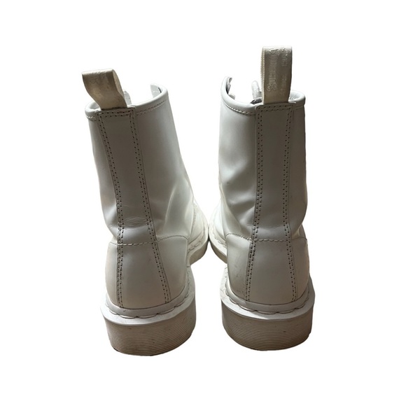 DR. MARTENS 1460 Pascal White Virginia Blanco 8 eye Boots Size 7 - Picture 5 of 8